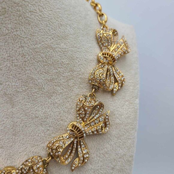 J Crew Clear Crystal Gold Tone Bow Necklace NWOT! - Picture 5 of 9
